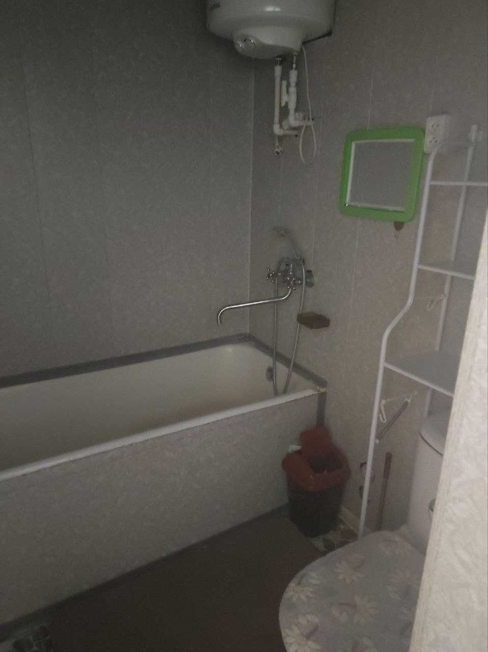 Срочно продаётся 1 комнатная квартира, 8 мкр, Чирчик