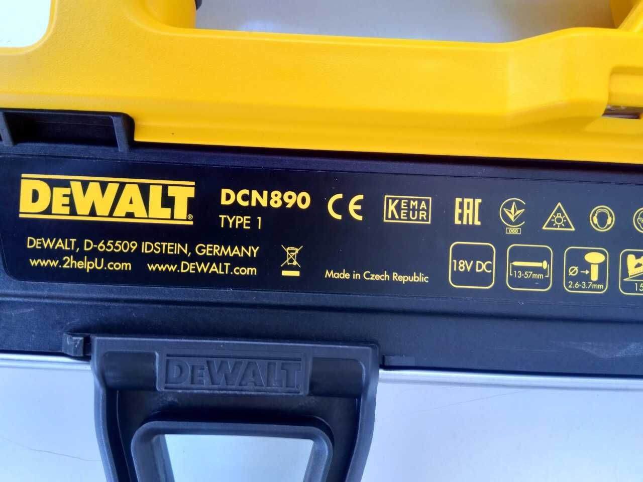 Акумулаторен такер за директен монтаж Dewalt DCN890