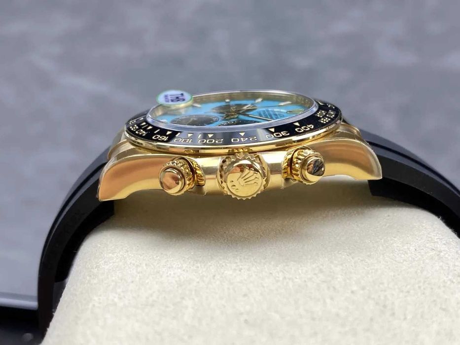 Rolex Cosmograph Daytona 126515 с автоматичен механизъм