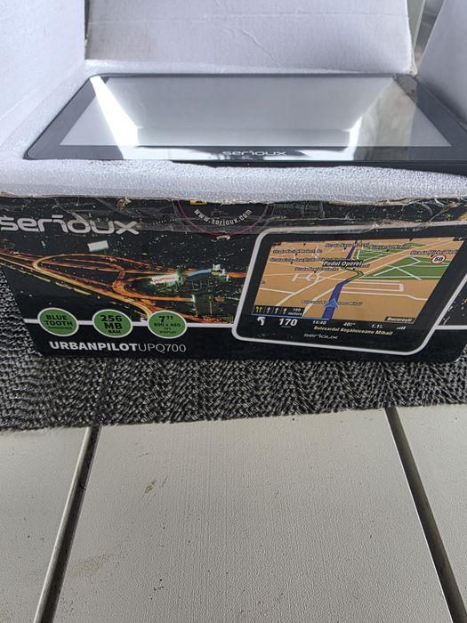 Gps Serioux  si PNI de 7 " Igo Primo