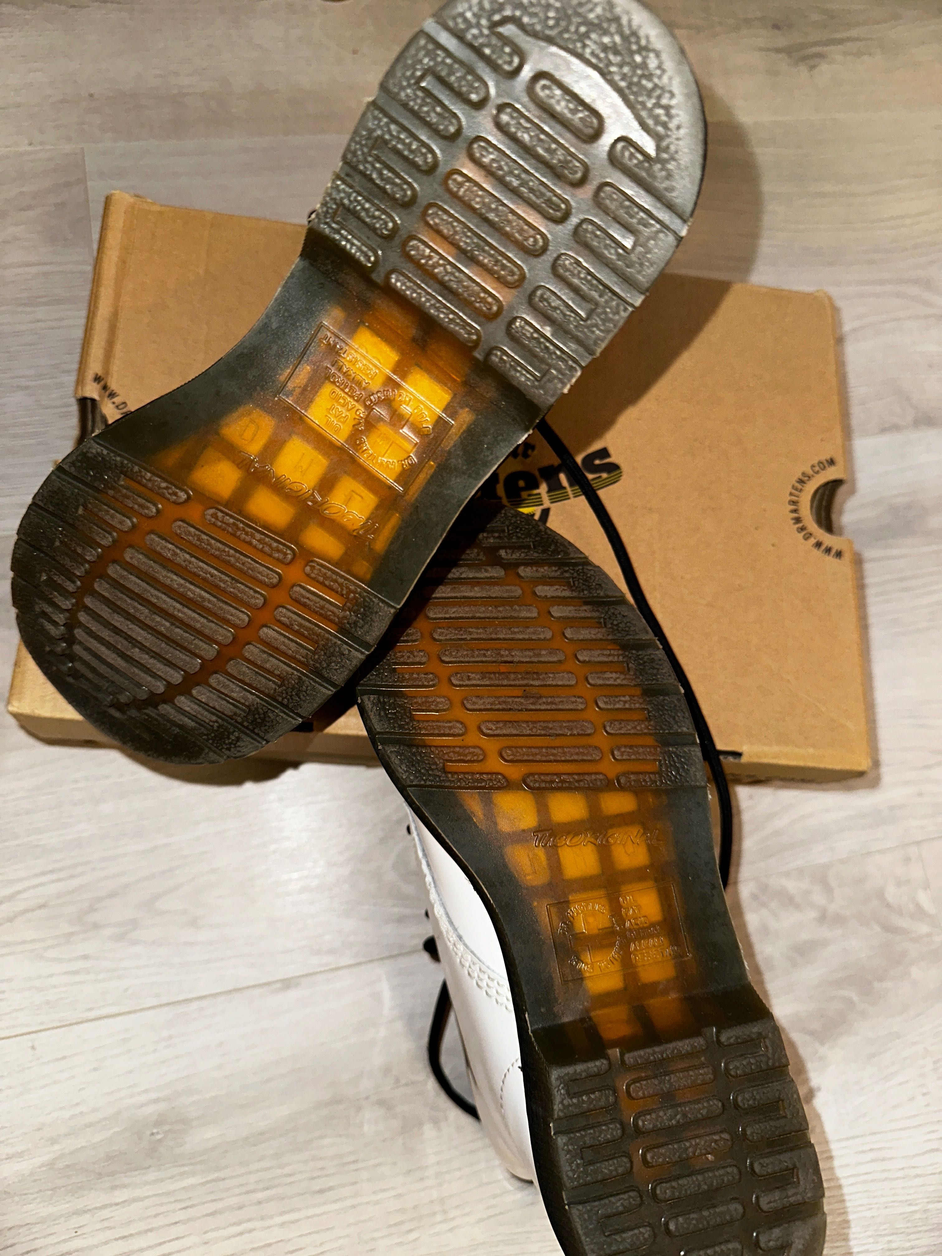 Bocanci Dr. Marten’s 1460W dama