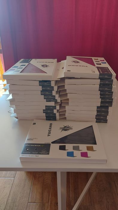 Lot protectii Macbook 12"Tucano Nido 23 buc.