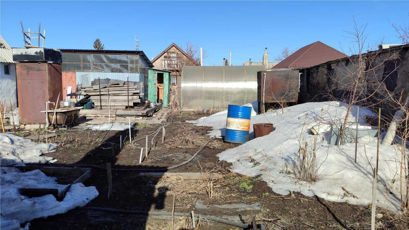 *Продам 3 комн  дом ул . Федченко. Помощь в ипотеке. Торг