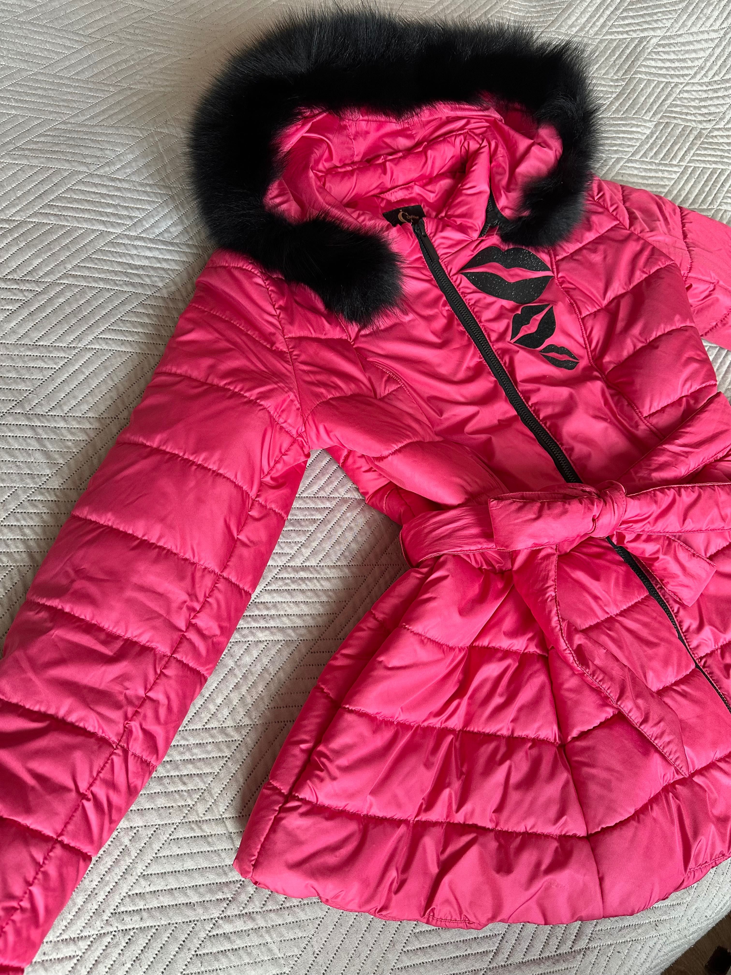 Яке Christine fashion