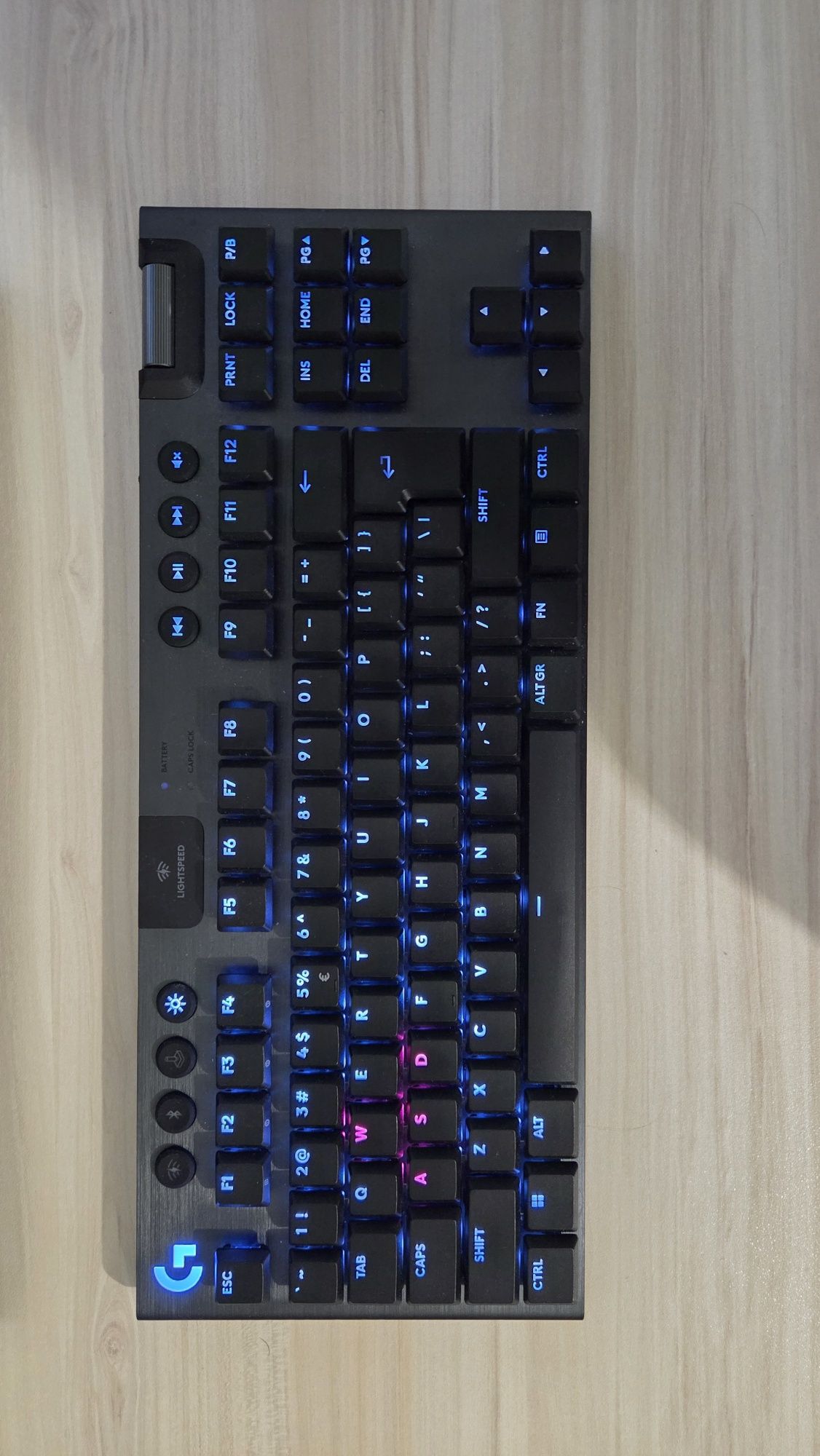 Клавиатура: Logitech G915 X Lightspeed TKL Low Profile Clicky