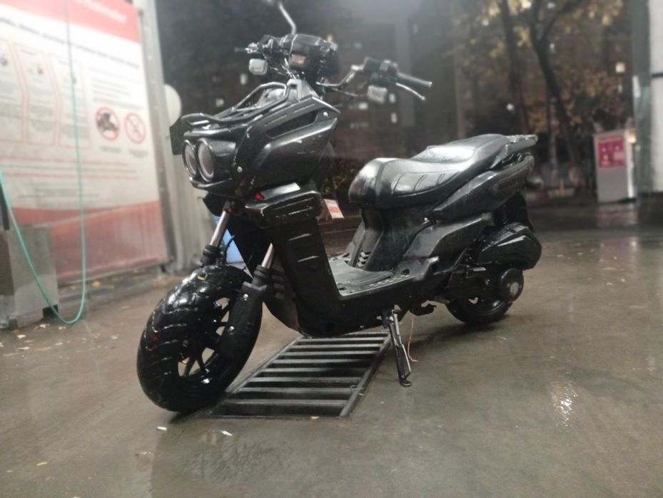 Скутер танк 150 куба