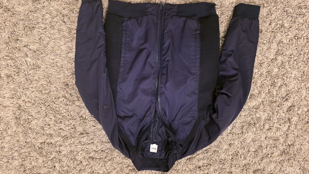 Яке Hugo Boss за момче на 14 год