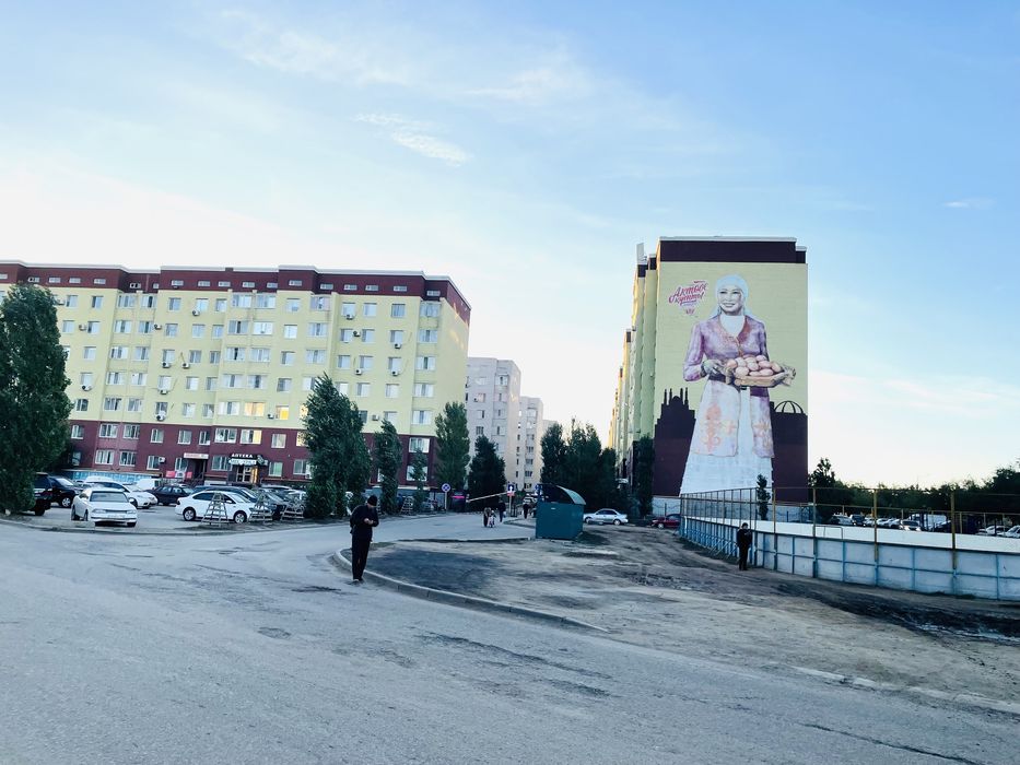 Сдам 1 к.кв район Юнис Сити семейным