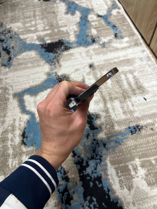 iPhone 13 Pro max 128GB aybi yo’q