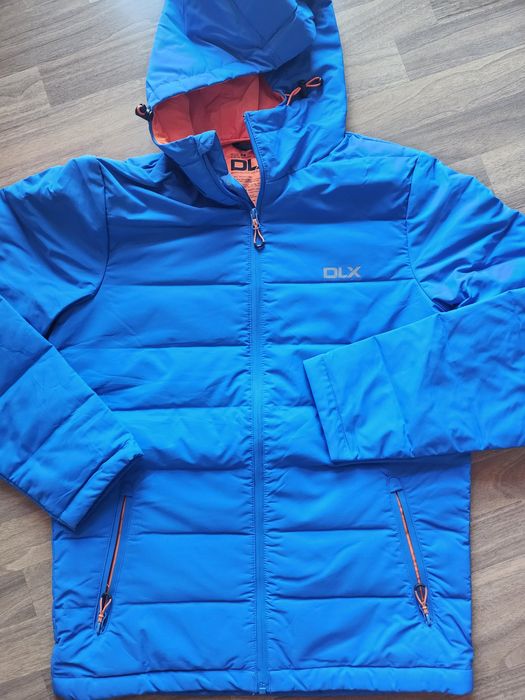 Зимно скиорско яке