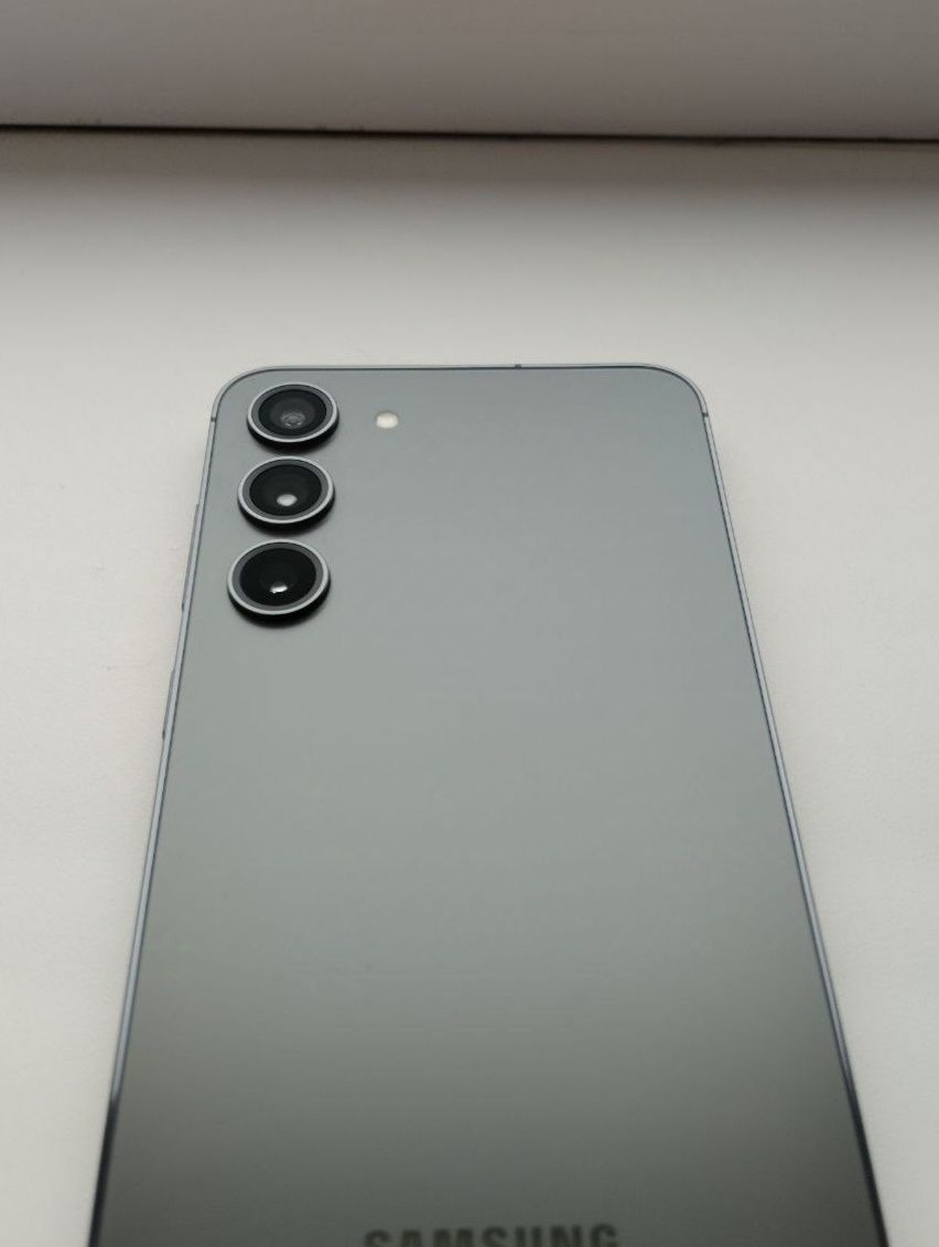 Samsung galaxy s23 plus