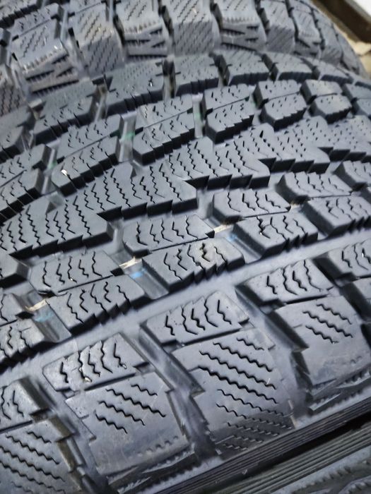 255 55 18 Зимни Toyo с Джанти БМВ Х5