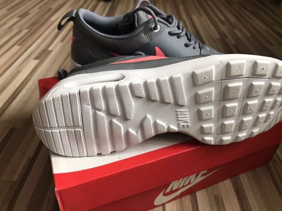 Air MAX THEA Nike  38/5