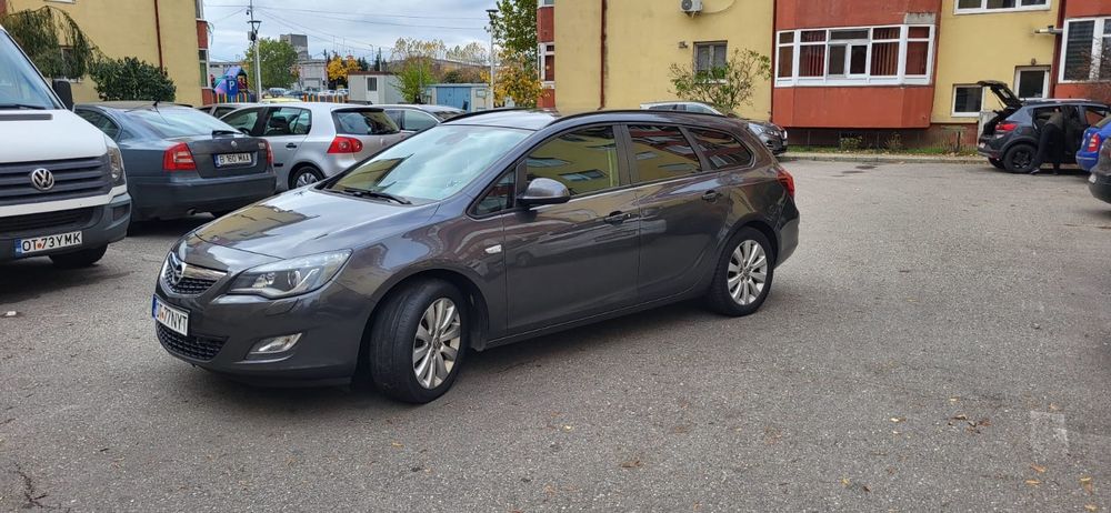 ASTRA J Diesel  2 L 160 CP 2011