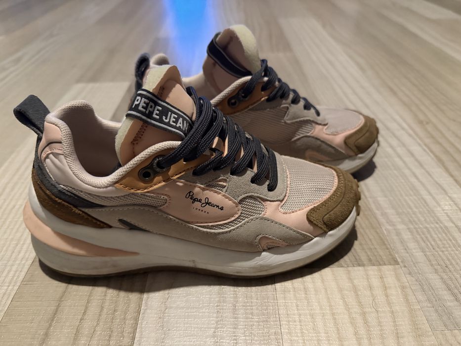 Pantofi sport piele si textil