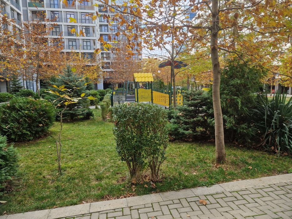 Продава се Тристаен апартамент в София, Дружба 2 - 101 кв.м за 2802 €/кв.м - Снимка #12