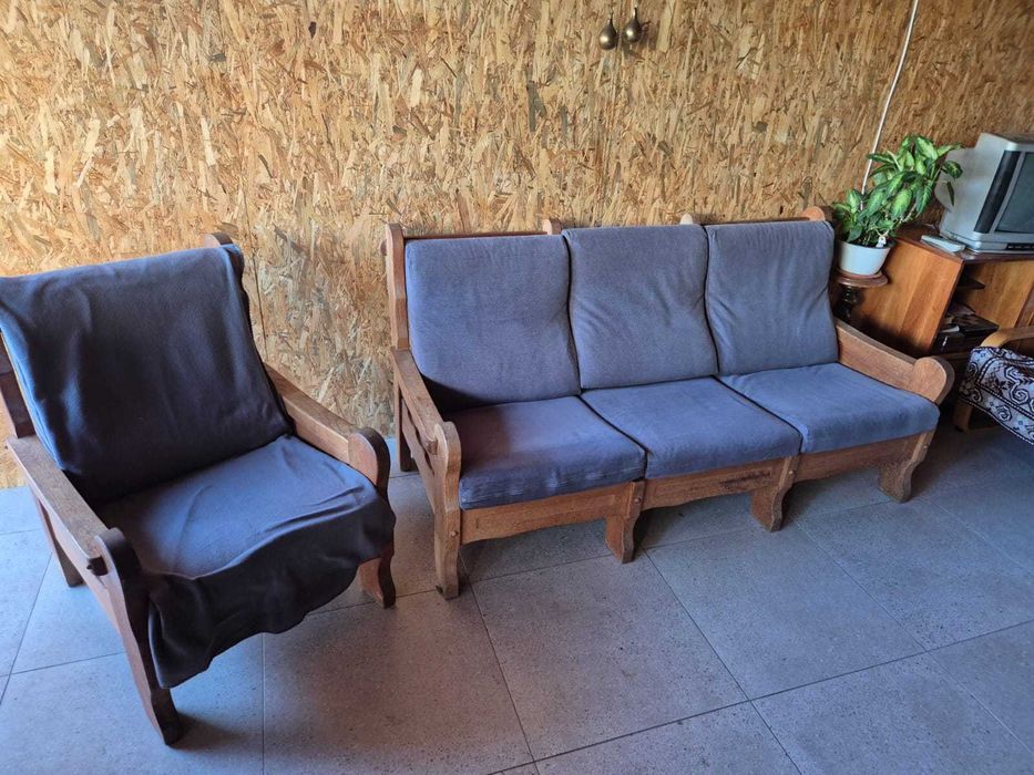 Set canapea si fotoliu