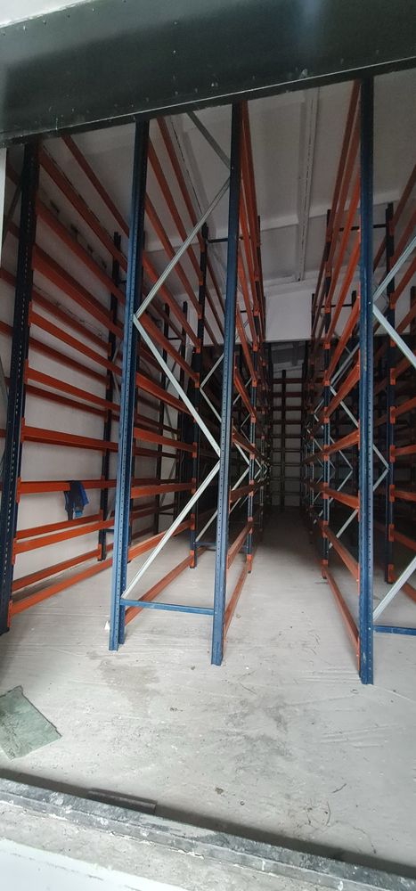 Rafturi metalice