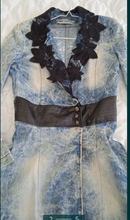 Trench mexton superb