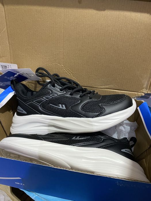 Кроссовки супер качества , размер не подошел