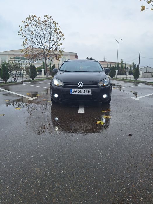 Vând schimb doar cu golf Vll