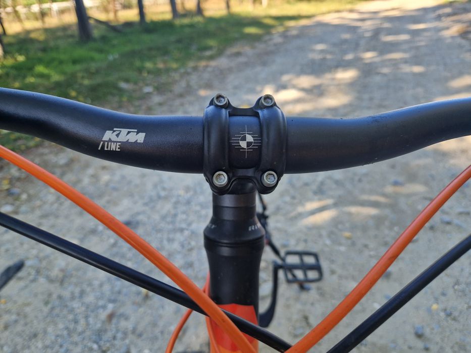 Vând bicicleta ktm cu insigna BMW originala sau schimb cu atv