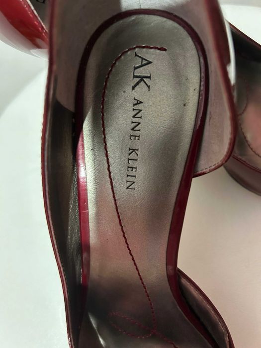 Обувки,слагани няколко пъти,напълно запазени 37,38 номер