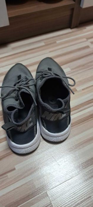 Маратонки Найк 38-ми номер