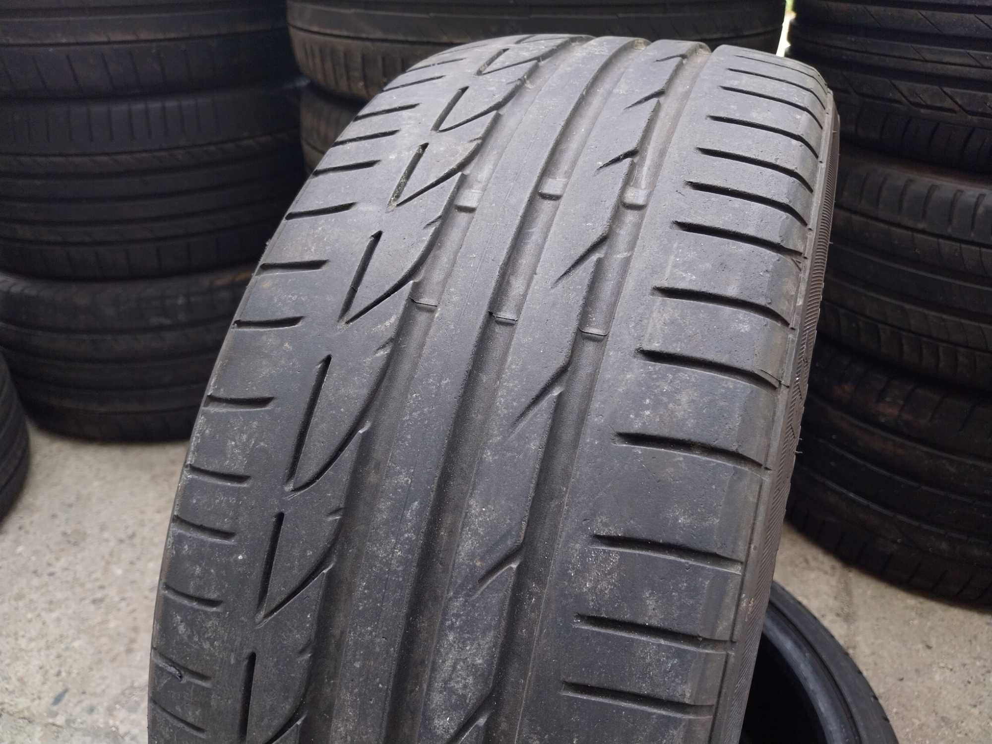 1xAnvelopa second vara 225 40 R19 Bridgestone *RFT