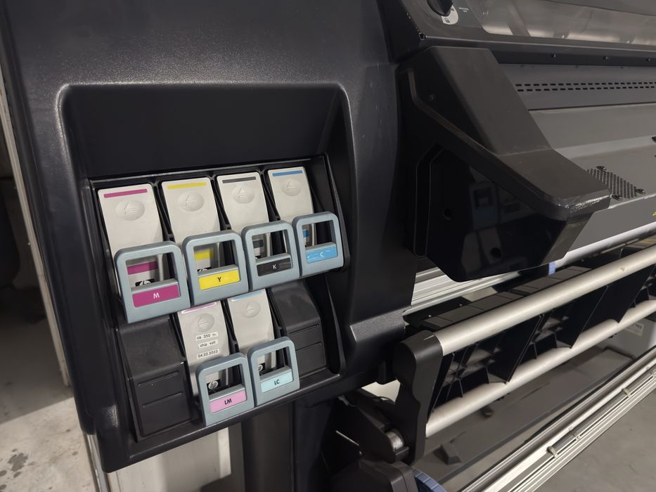 Vand imprimanta industriala HP DesignJet L26500