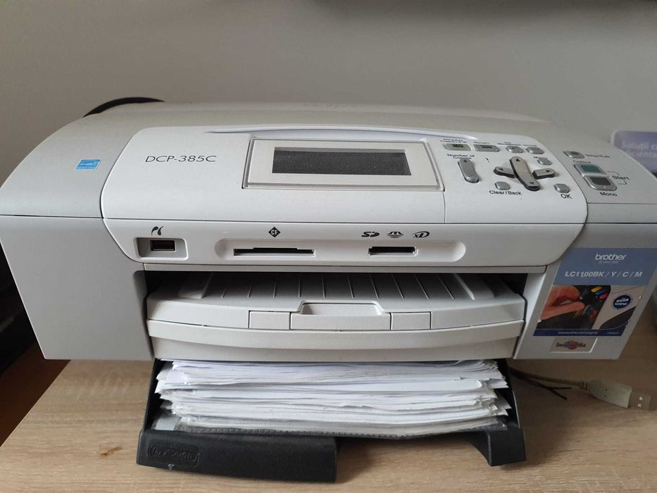 Imprimanta Brother DCP-385C