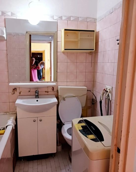 Inchiriez 3 camere Drumul Taberei Valea Argesului