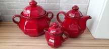 Set ceramică roșie vintage – bol + 2 ibrice cu capac, stare excelentă