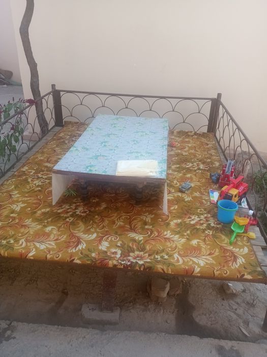 Срочно продаю тапчан