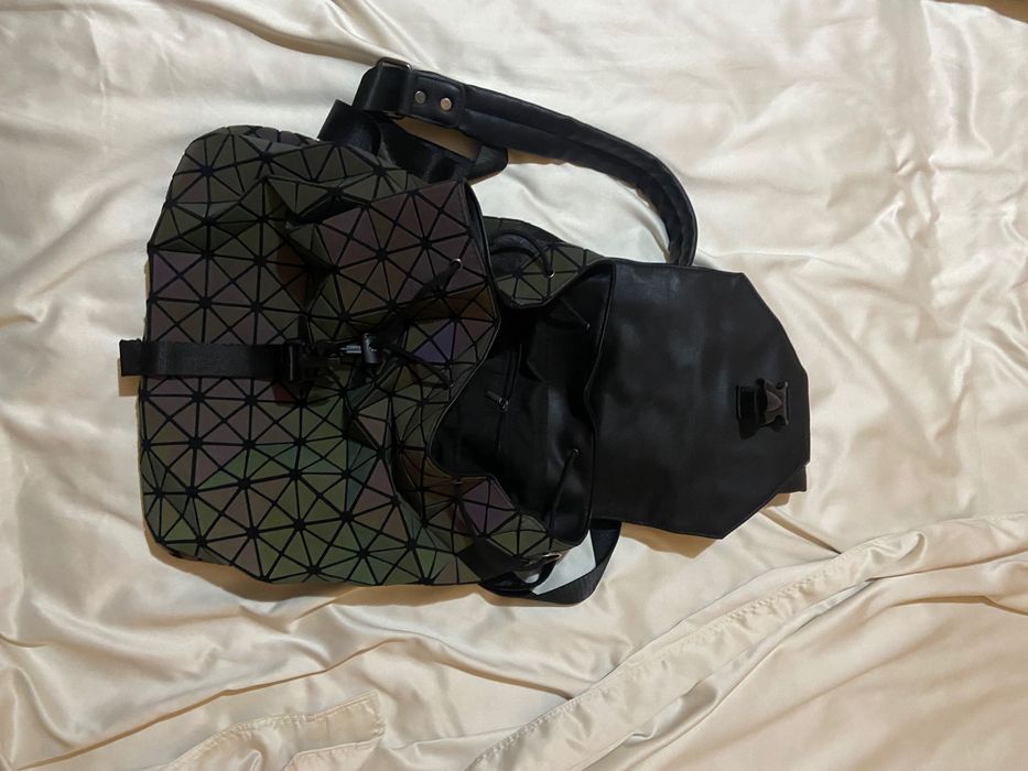 Дамска раница  .