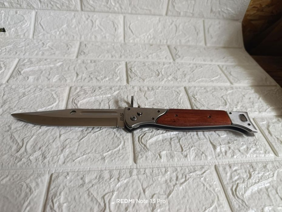 Огромен сгъваем АК