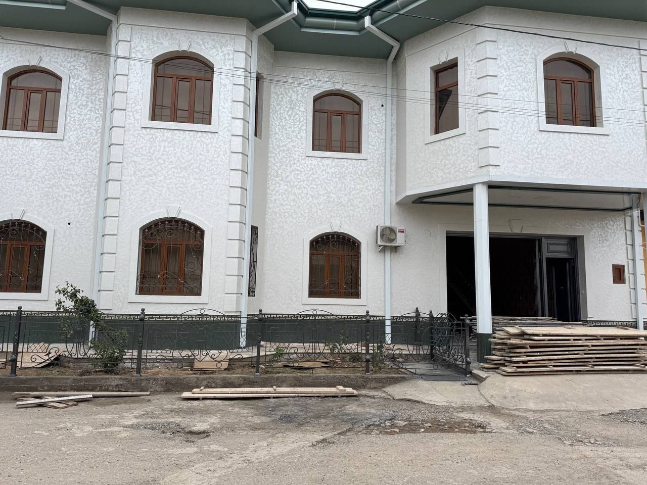 Qarshi Travertin xizmati