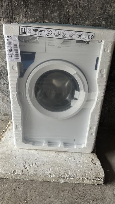 Продам стиральную машину автомат BEKO новая