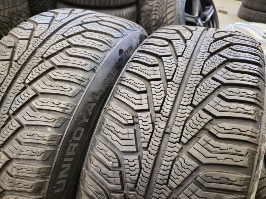 2 anvelope iarna Uniroyal 205 50 17 stare foarte buna