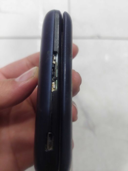 Samsung B311 ишлиди запчасгаям булади