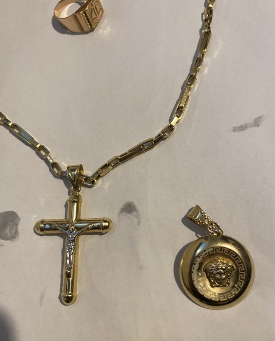 Aur  14 K.