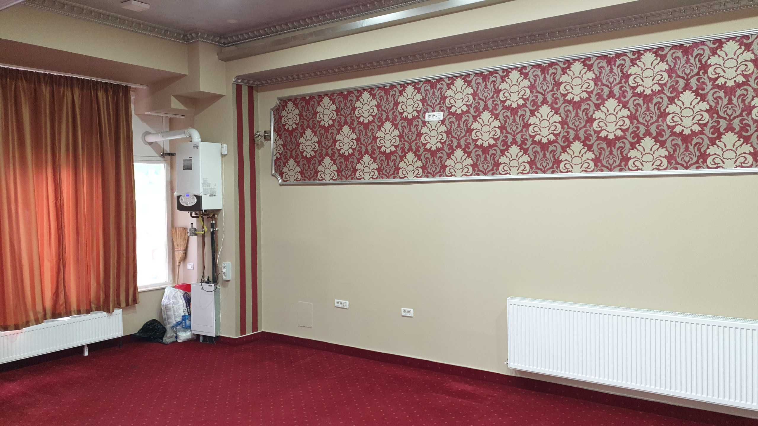 Dau in chirie spatiu comercial amenajat Arad, Poetului