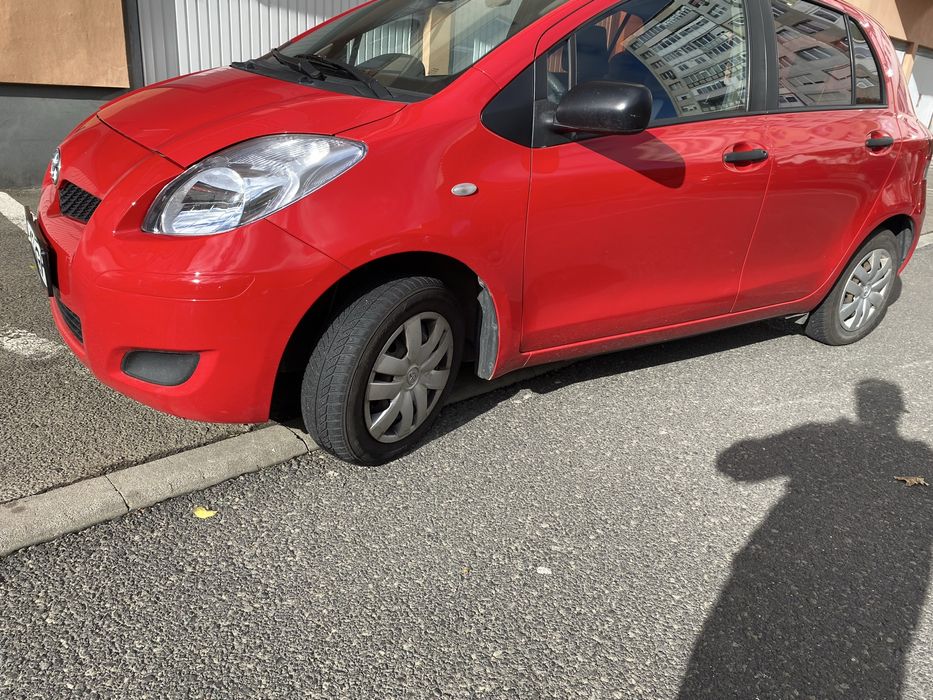 Toyota Yaris 1.0 Benzină 2011