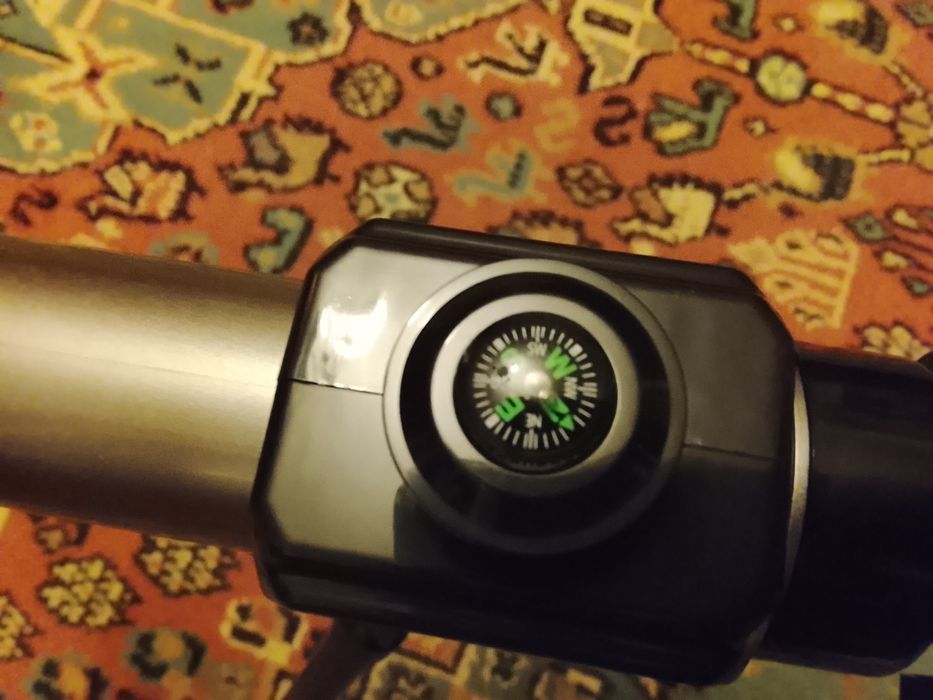Telescop nou,cu busola,ramburs la courier