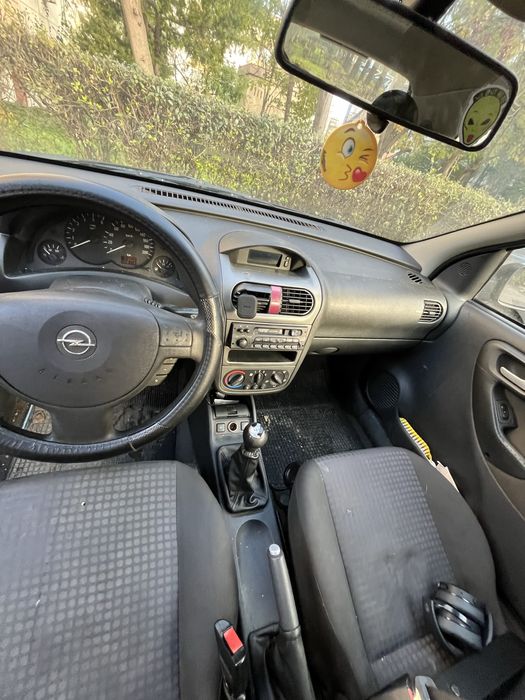 auto opel corsa c