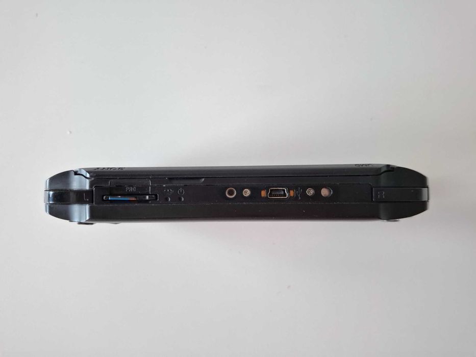 Конзола Sony PSP Street Playstation Portable - Качени игри