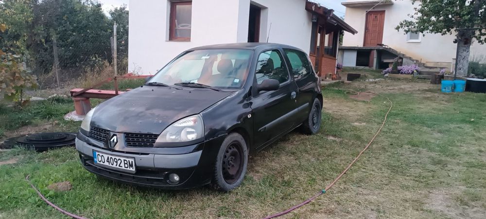 лек автомобил Reanut Clio 1,5 dci
