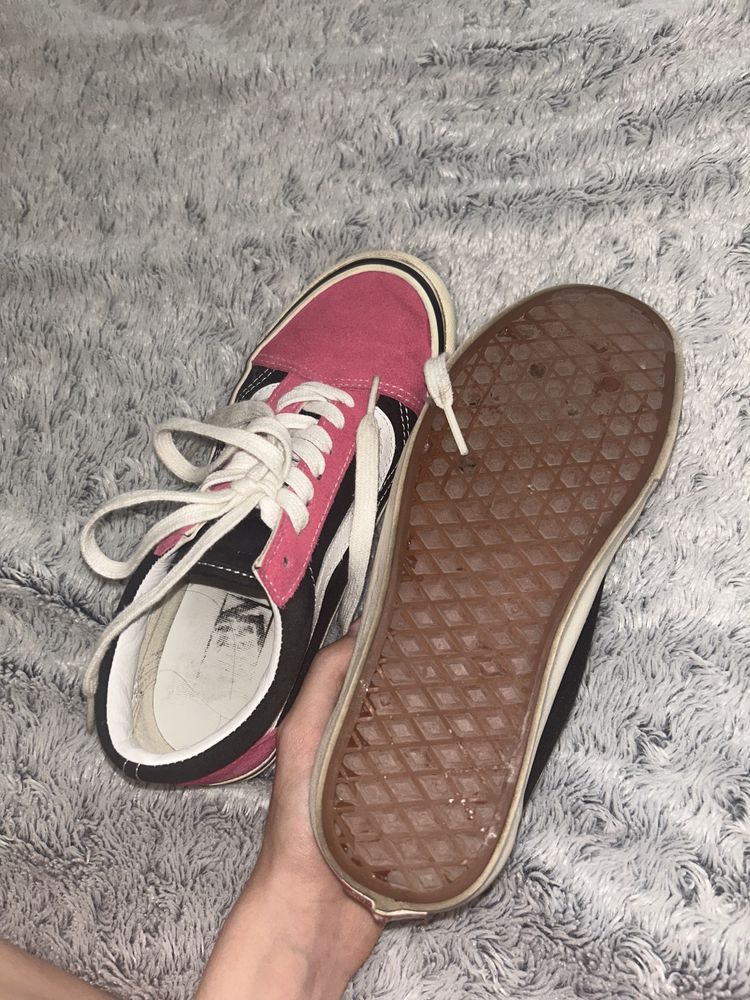 Обувки Vans