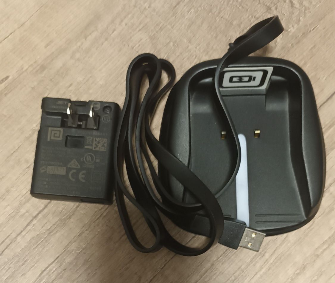 Продавам Anki Cozmo – Интерактивен и Умен Робот