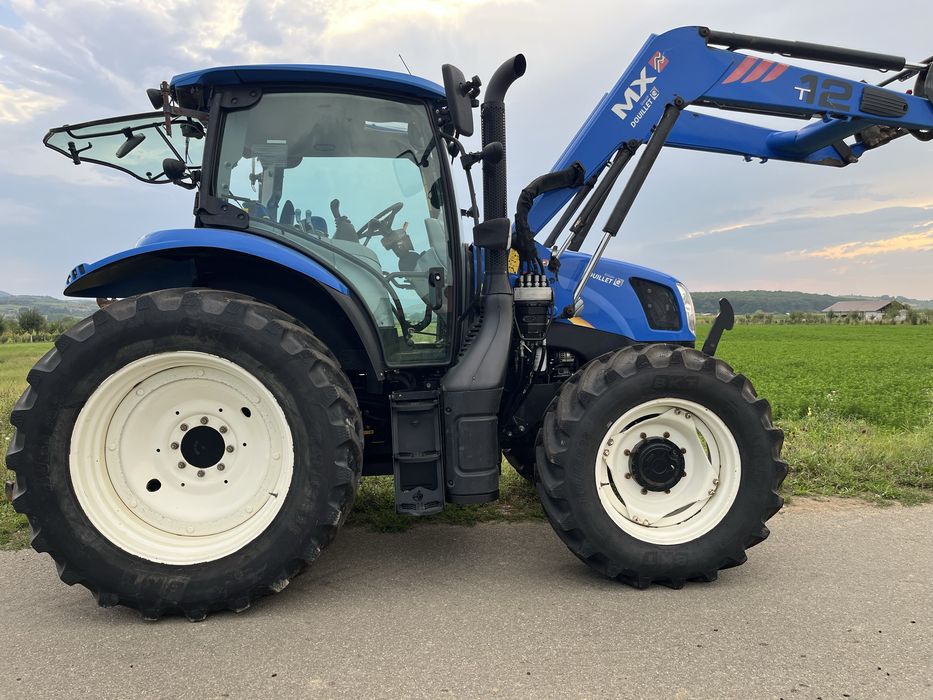 Tractor new holland